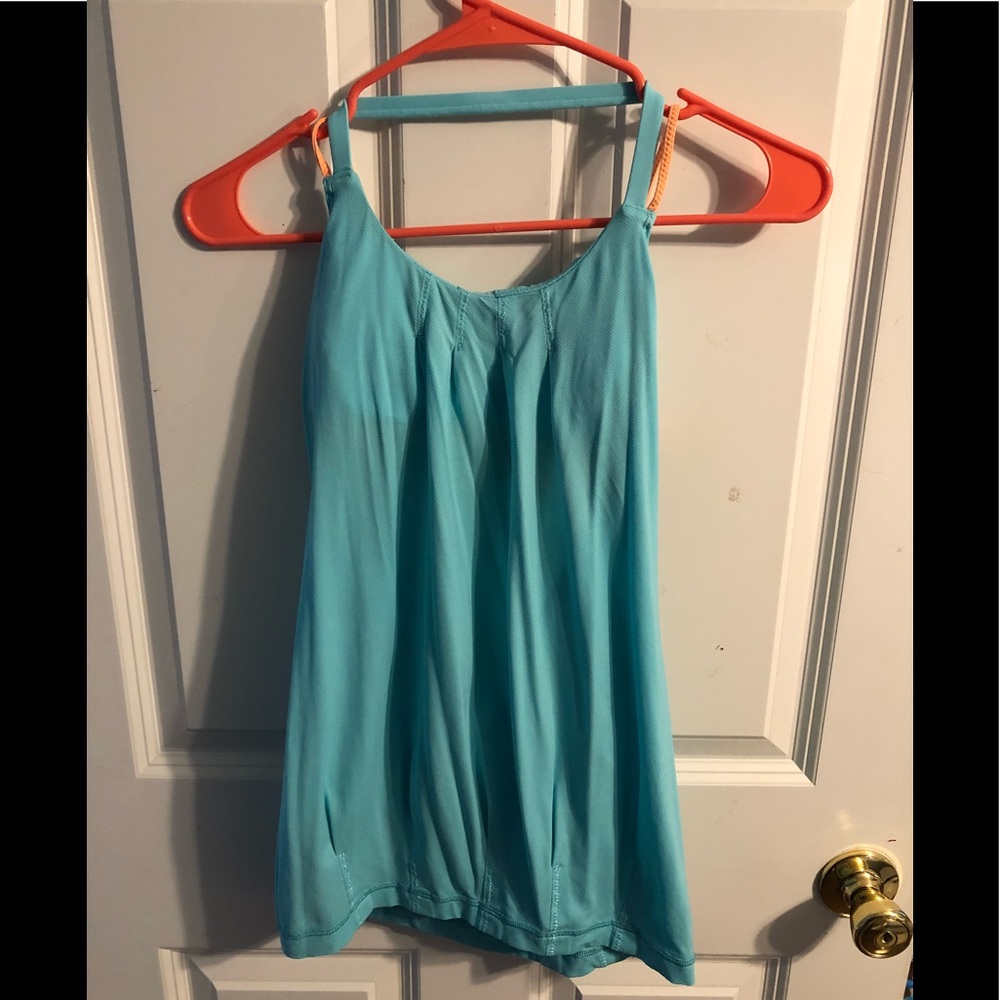 Lululemon strappy tank with low semi-open back